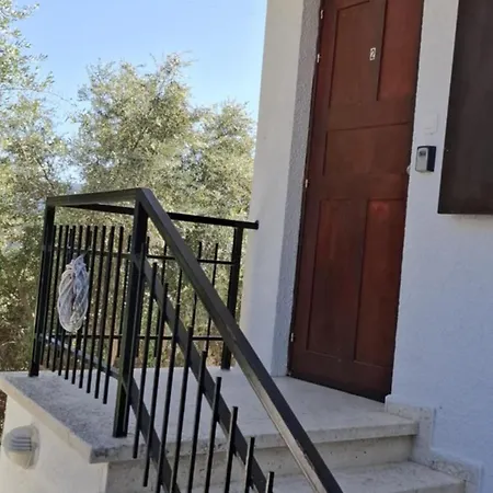 Costas Apartment Polis